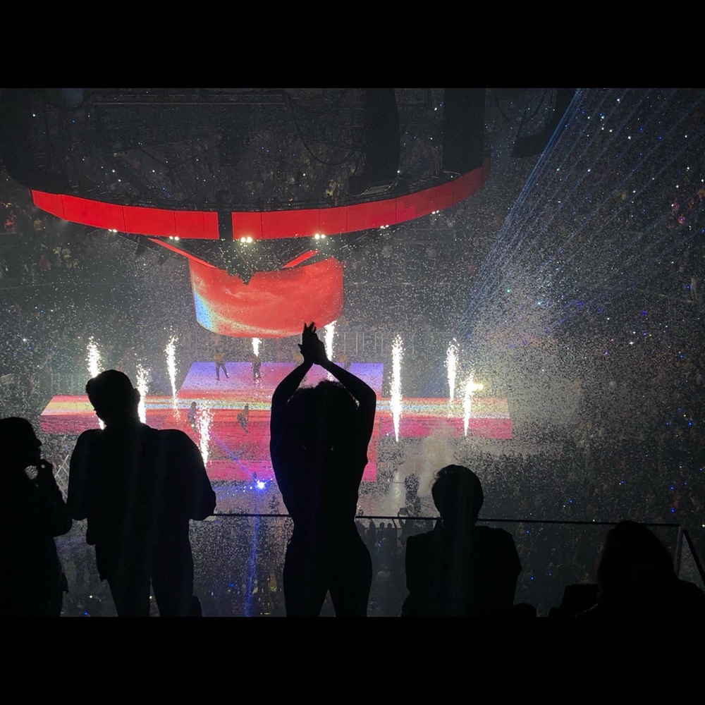 Meet your Posher, Sydney